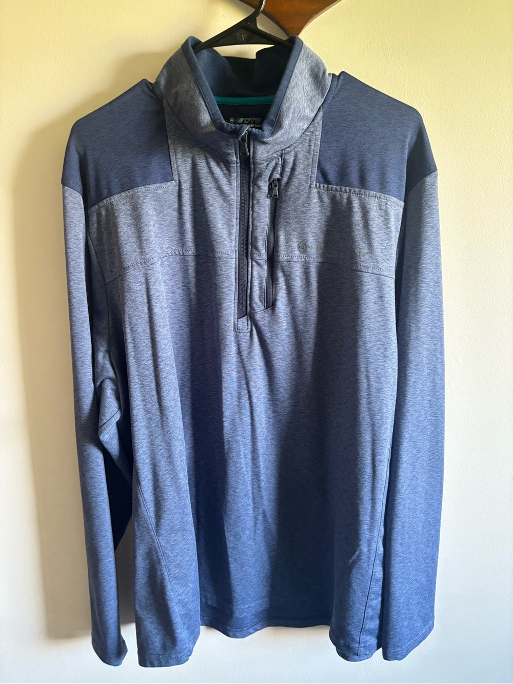 Men's Vineyard Vines On the Go Quarter Zip Pull Over